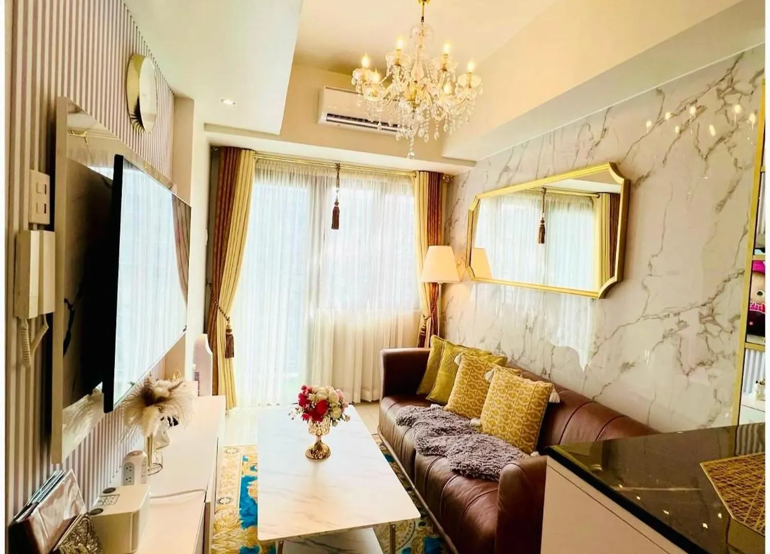 Cathy Staycation Manilla Aparthotel