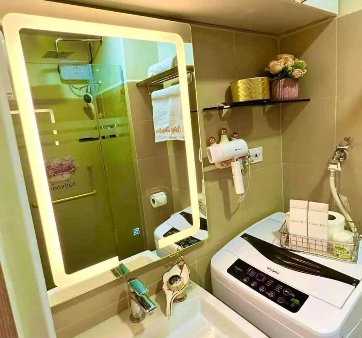 Cathy Staycation Manila Aparthotel